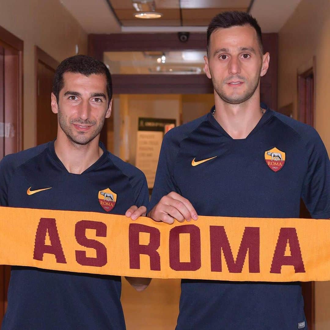 ASローマさんのインスタグラム写真 - (ASローマInstagram)「🐺 Tag a fan of this 🆕 #ASRoma duo!」9月3日 21時47分 - officialasroma