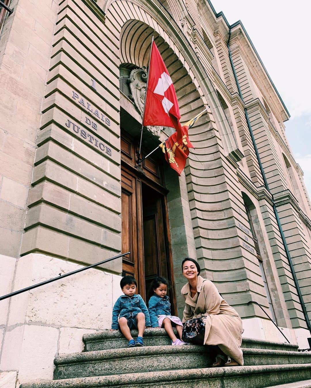 エリナ シルカのインスタグラム：「Geneva, Switzerland 🇨🇭」