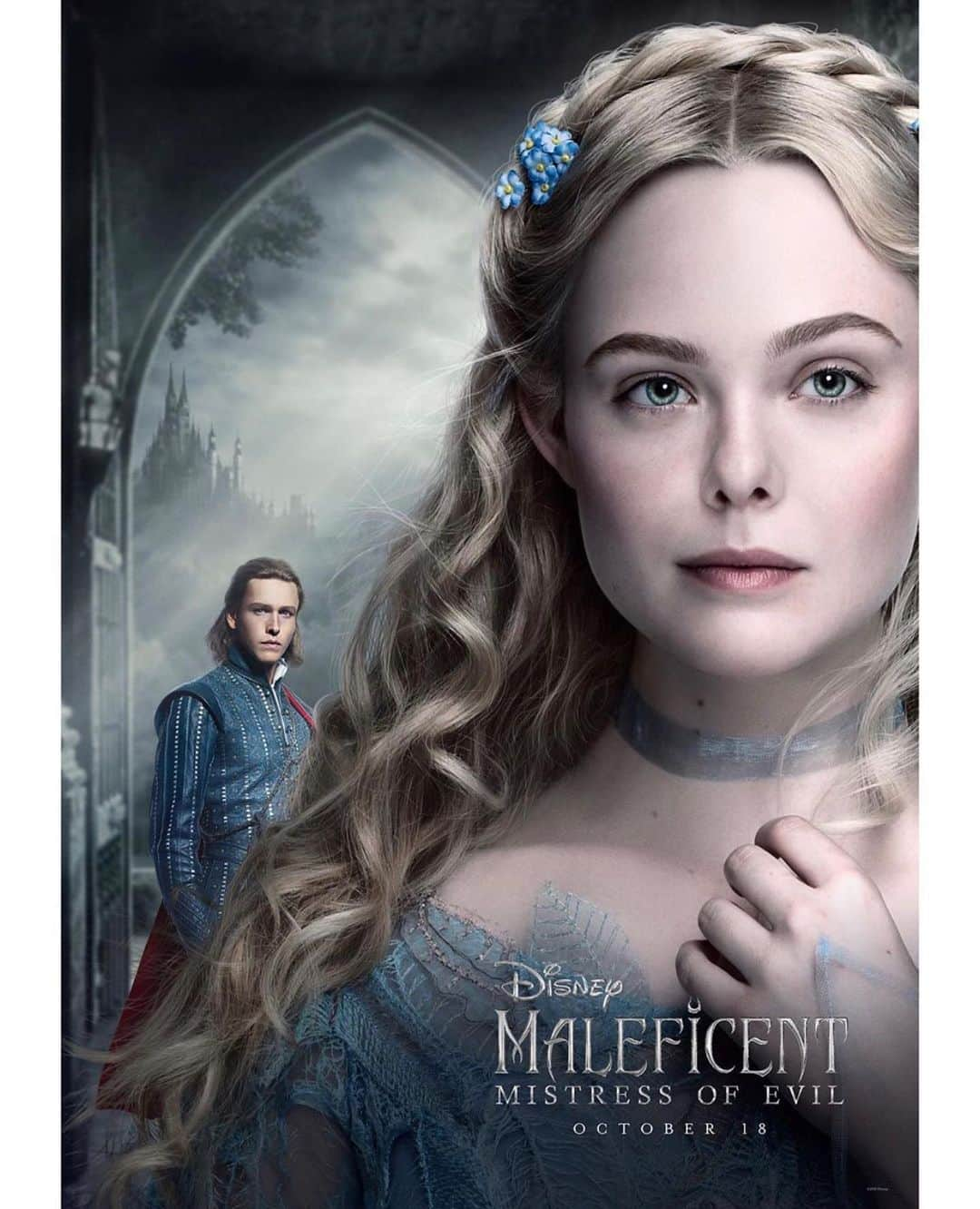 エル・ファニングさんのインスタグラム写真 - (エル・ファニングInstagram)「October 18th... Aurora is back. (Prince Philip lurkin)」9月4日 1時19分 - ellefanning