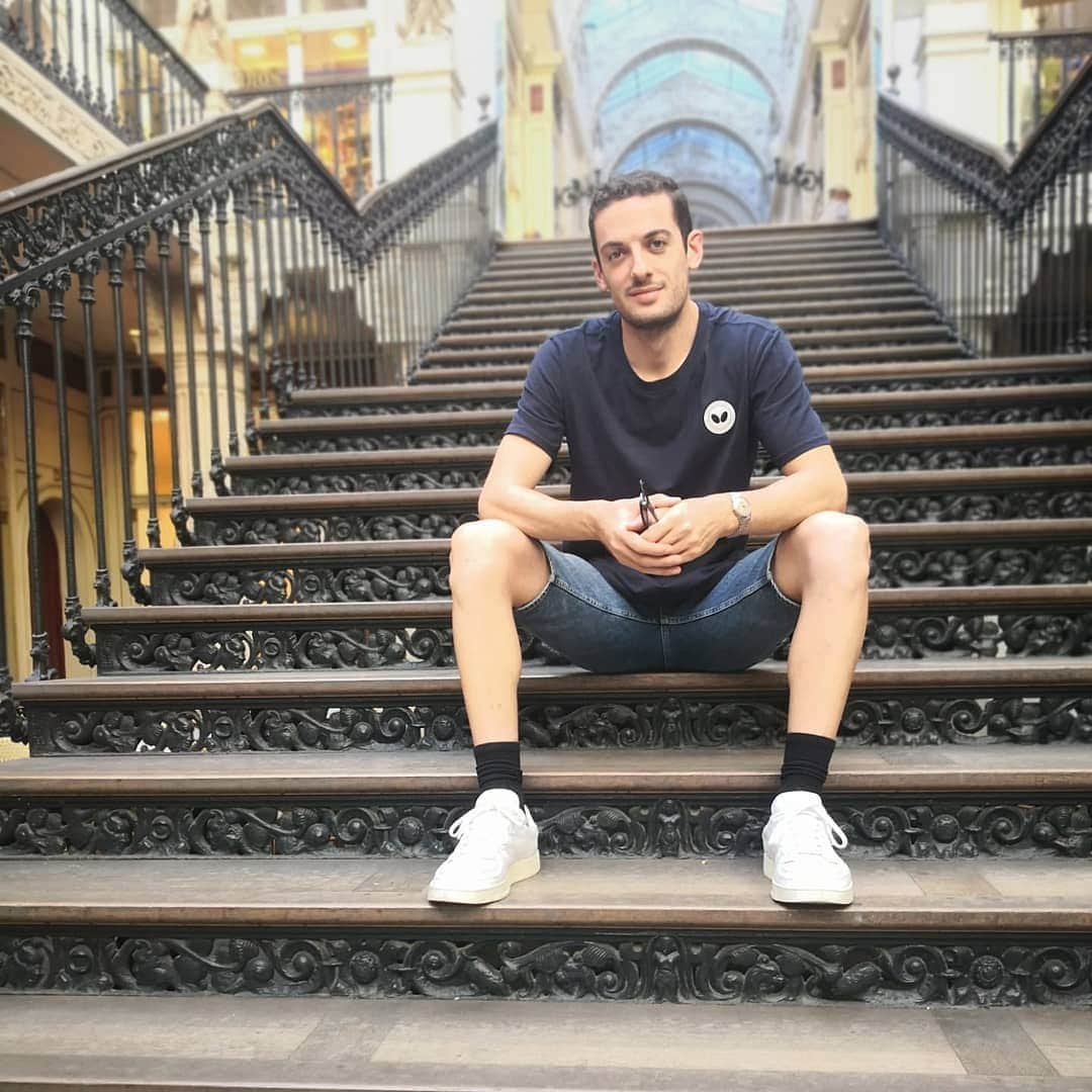 のインスタグラム：「Free afternoon in #Nantes.」