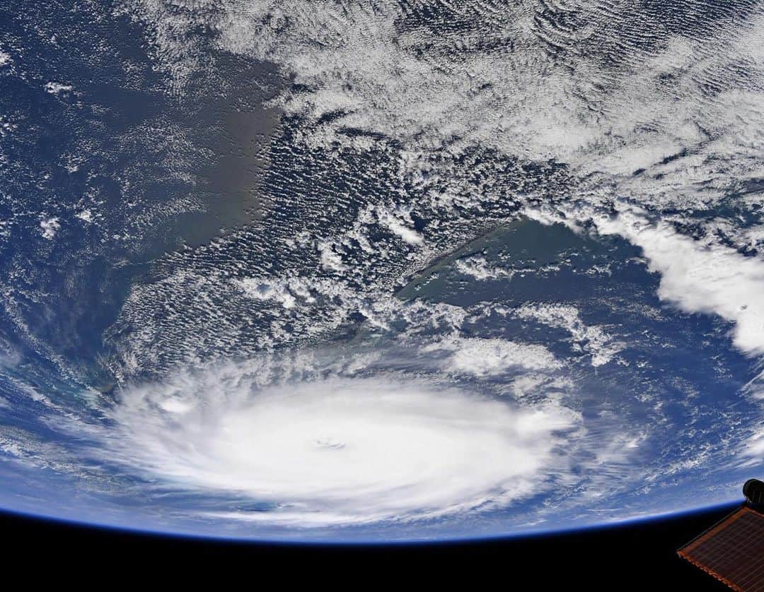 NASAさんのインスタグラム写真 - (NASAInstagram)「From the vantage point of 250 miles above Earth, astronauts aboard the International Space Station (@ISS) captured these views of #HurricaneDorian on Sept 2. Now a high category 2 hurricane, the storm is beginning to move northwestward.⁣ ⁣  Following a hurricane’s landfall, flooding and power outages are mapped using @NOAA and @NASAEarth satellites. Having data on the various factors of a severe storm can help first responders and recovery efforts. ⁣ ⁣  Stay safe and visit our hurricane blog for updates: https://go.nasa.gov/Dorian ⁣ ⁣  Image Credit: NASA/ESA ⁣ ⁣  #hurricane #NASA #Weather #Space」9月4日 2時48分 - nasa