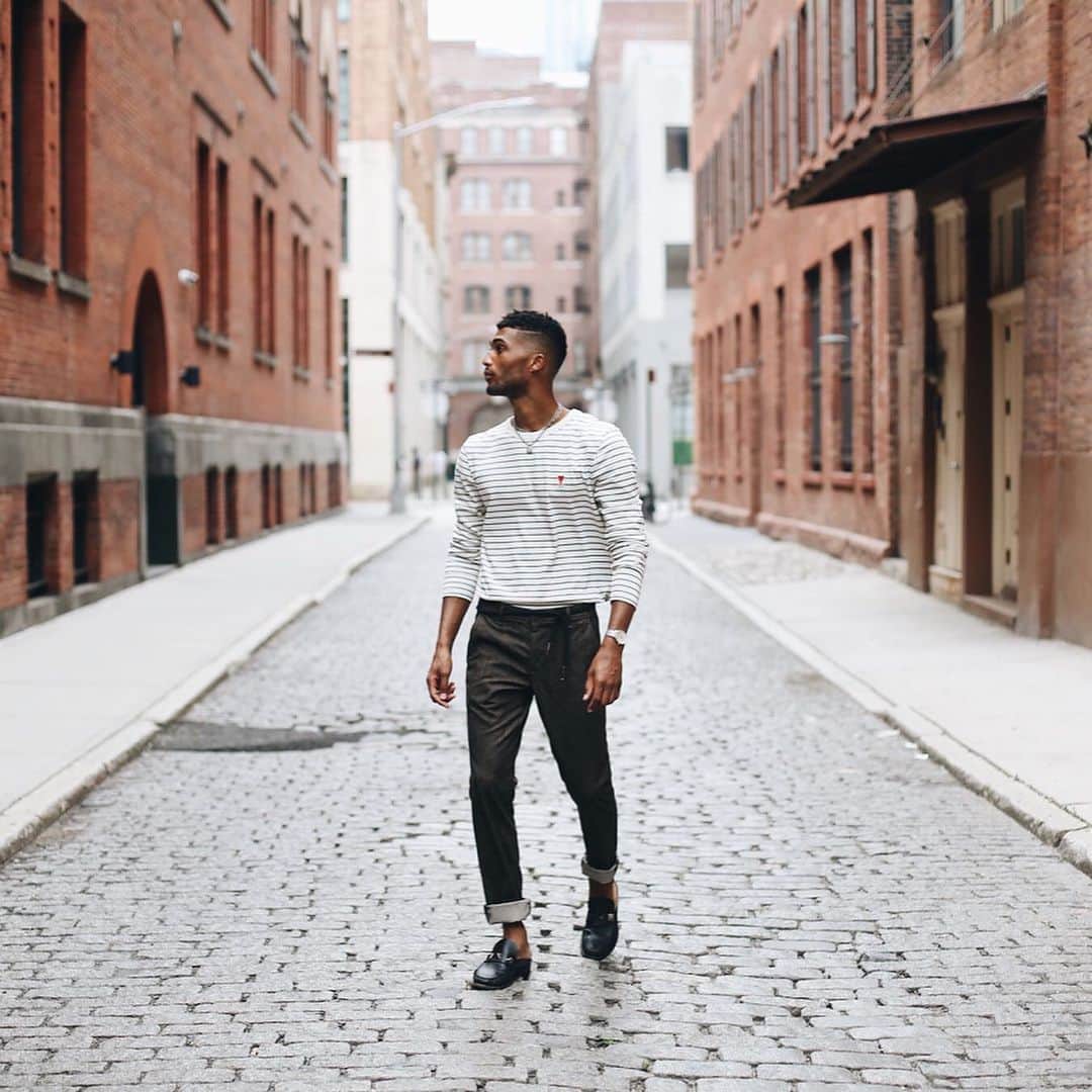 のインスタグラム：「@jovelroystan in the Marshall via @thesaksman」