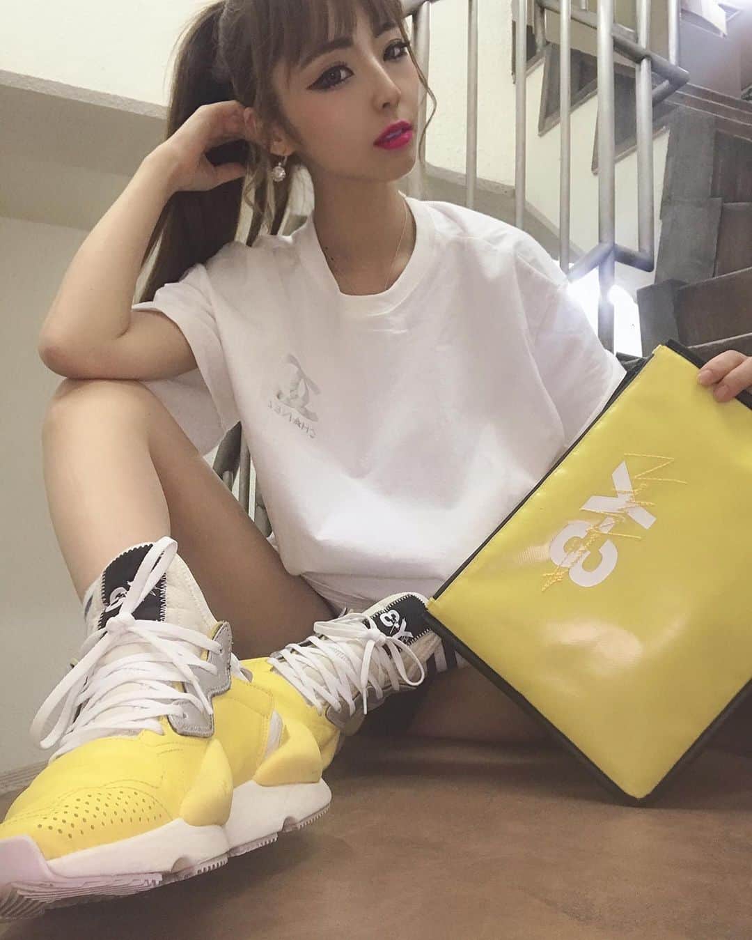 Yukiさんのインスタグラム写真 - (YukiInstagram)「Y-3好き🤗💓 高いからあんまり買えないけど😞💭 本日も渋谷TKありがとうございました❤️ 遠くから会いに来てくれた方も久しぶりに会えた方もいつメンも本当に嬉しかったです！本当にありがとう！！！😭😭😭 私みたいなやつでも会えて嬉しいと言ってくれたり一緒に思い出作りしてくれてるみんなに感謝が止まらないです、、。 明日も頑張れる！大好きです🥺✨ #tk #tkshibuya #dancer #gogodancer #y3 #y3yohjiyamamoto #adidasy3 #y3女子」9月4日 4時33分 - snowsnow.yuki