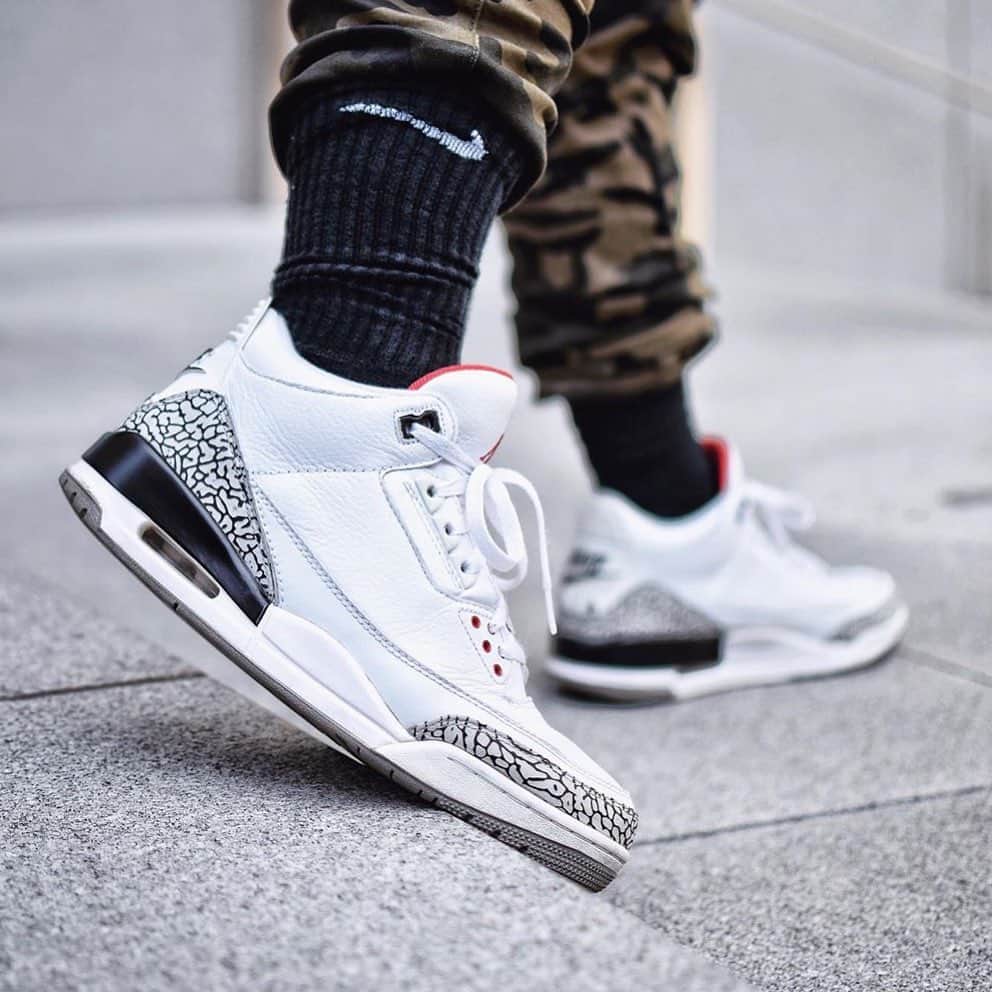 Sneaker News x Jordans Dailyさんのインスタグラム写真 - (Sneaker News x Jordans DailyInstagram)「If you’re listening, @jumpman23, I could use a White Cement 3 rerelease 🙏 Who else agrees? #jordansdaily」9月4日 5時21分 - jordansdaily