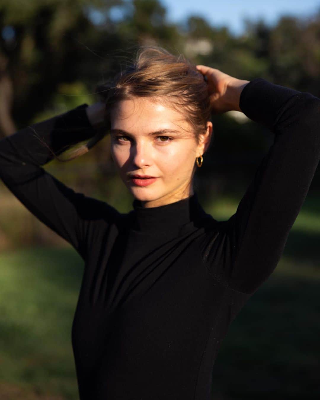 ステファニー・スコットのインスタグラム：「Brought to u by 📷@jessicahowes_」