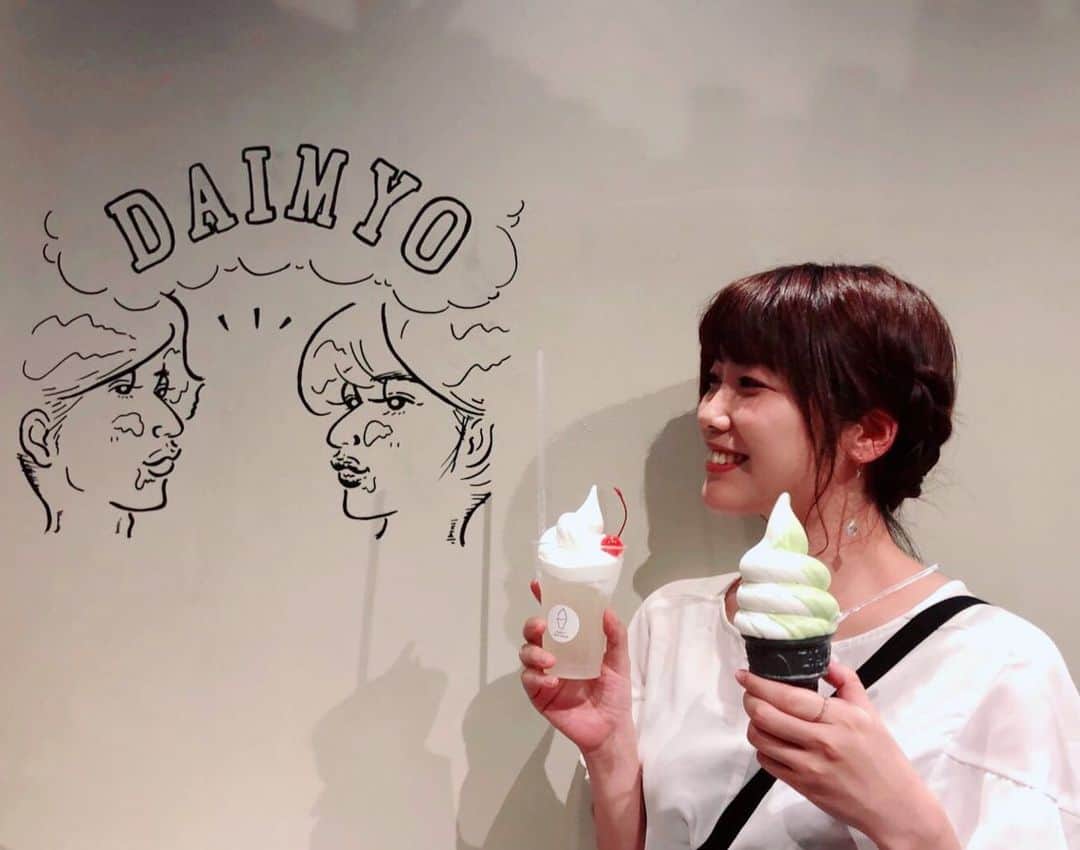前田玲奈さんのインスタグラム写真 - (前田玲奈Instagram)「#daimyosoftcream  #大名ソフトクリーム  福岡の締めソフトはここ！ 来るたび頂くけど、味も増えるしメニューも増えるし、美味しいし楽しい〜〜！ まろやかでふんわりとした口どけとミルクのあまぁい優しさが大好き！ 最後は昨日のラーメン。🤗 #大名 #daimyo #fukuoka （ #締めジェラートはvito ） #アイ活 #icecream #softcream #福岡出身 #アイスフェアリー かき氷もはじまってる🍧」8月11日 15時03分 - maedarena_ice