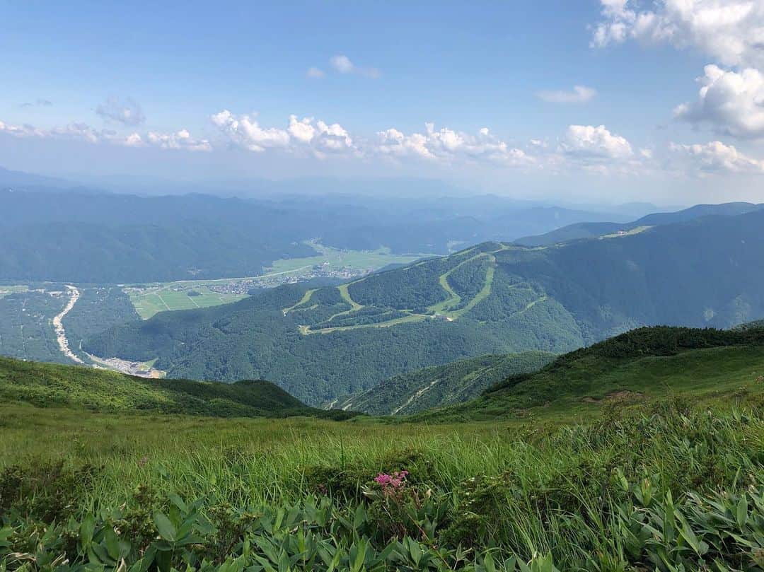 月央和沙さんのインスタグラム写真 - (月央和沙Instagram)「山の日に 山登り . #快晴 #山の日 #そこに山があったから #そして #母の #お誕生日 #おめでとう」8月11日 15時35分 - kazusa_tsukio