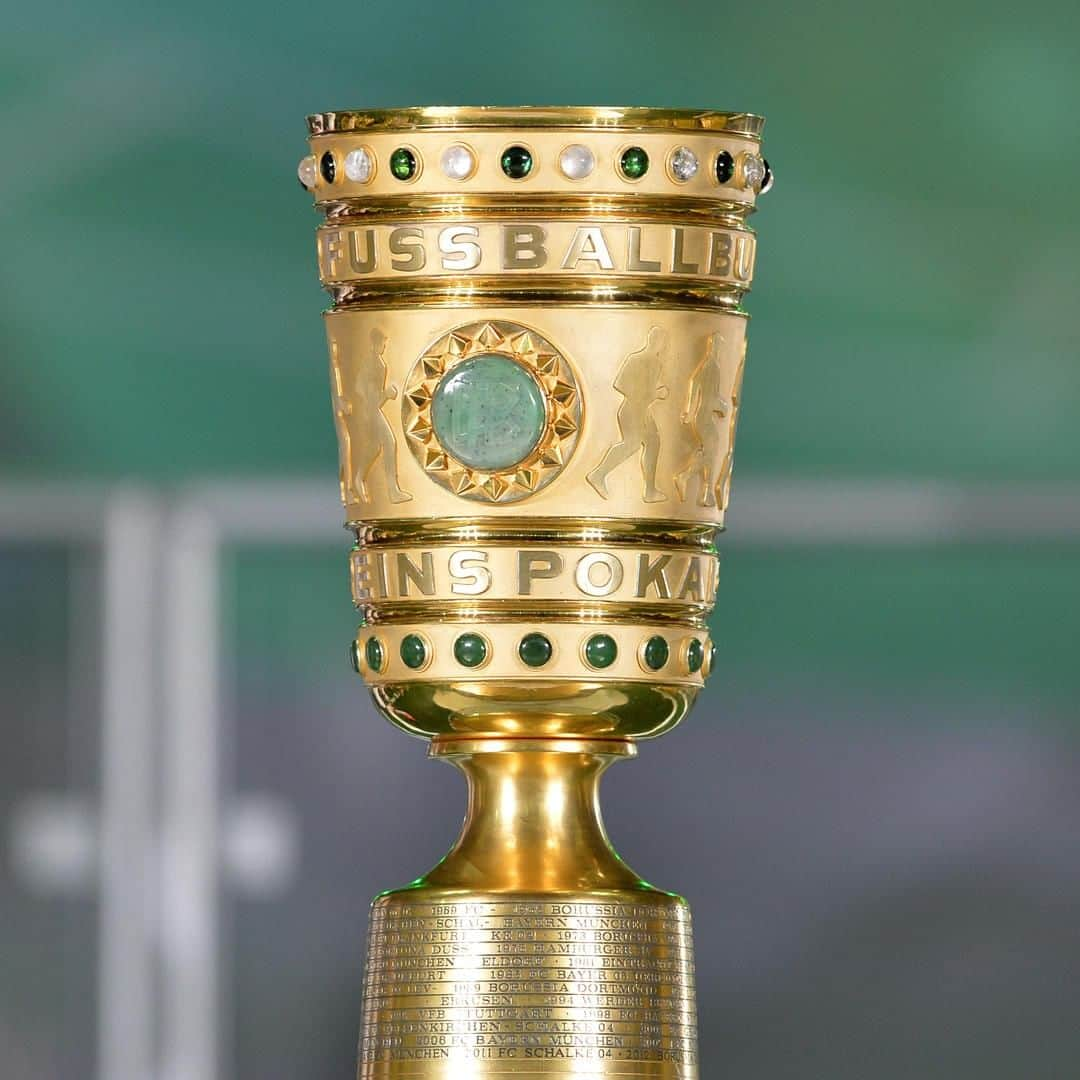 ヘルタ・ベルリンさんのインスタグラム写真 - (ヘルタ・ベルリンInstagram)「Auf ein Neues...! 🏆🤪 . . #endlichwiederfussball #dfbpokal #dertraumlebt #wirträumenjedesjahr #spieltag #matchday #berlin #eicbsc #hahohe #herthabsc」8月11日 16時11分 - herthabsc