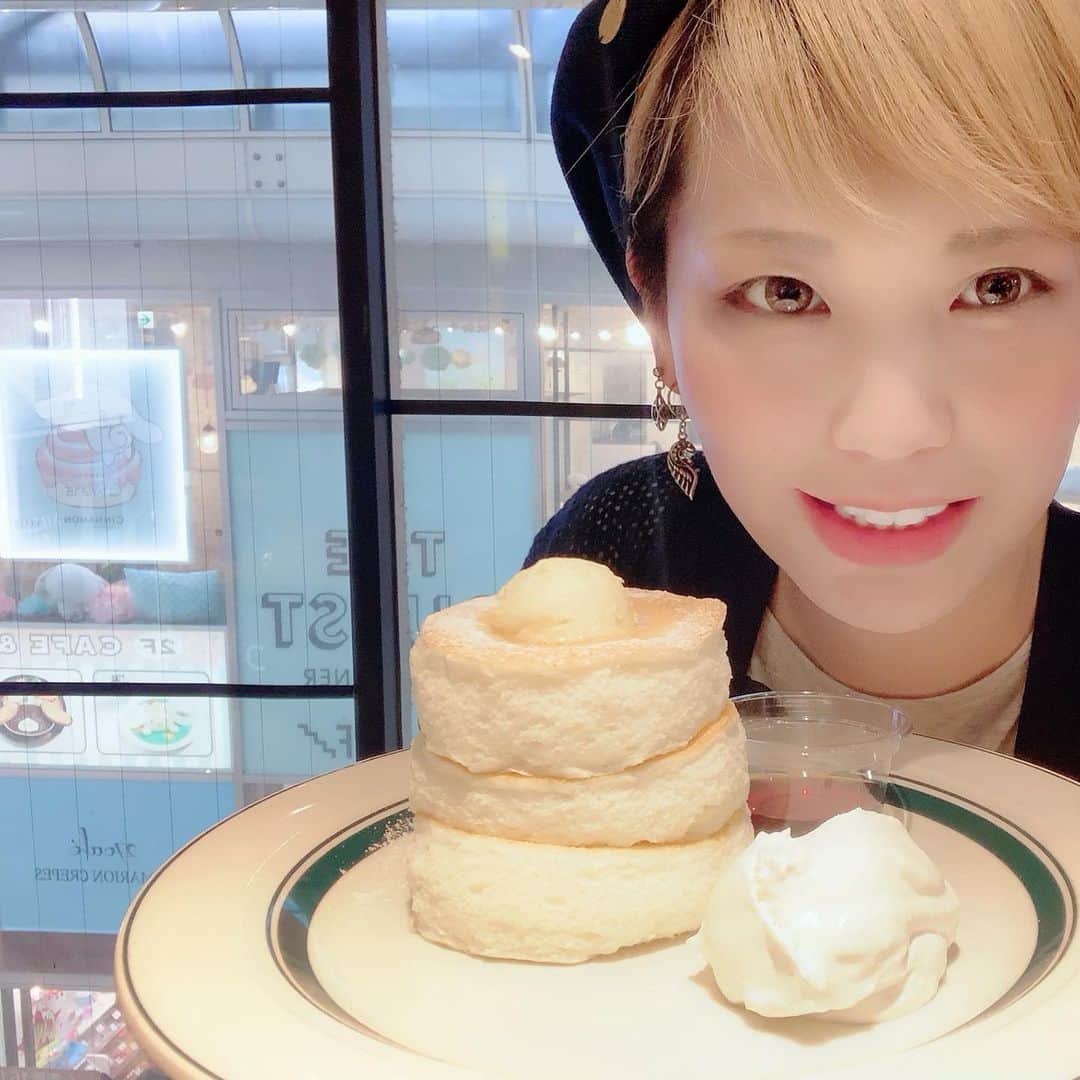 越野翔子のグルメインスタ