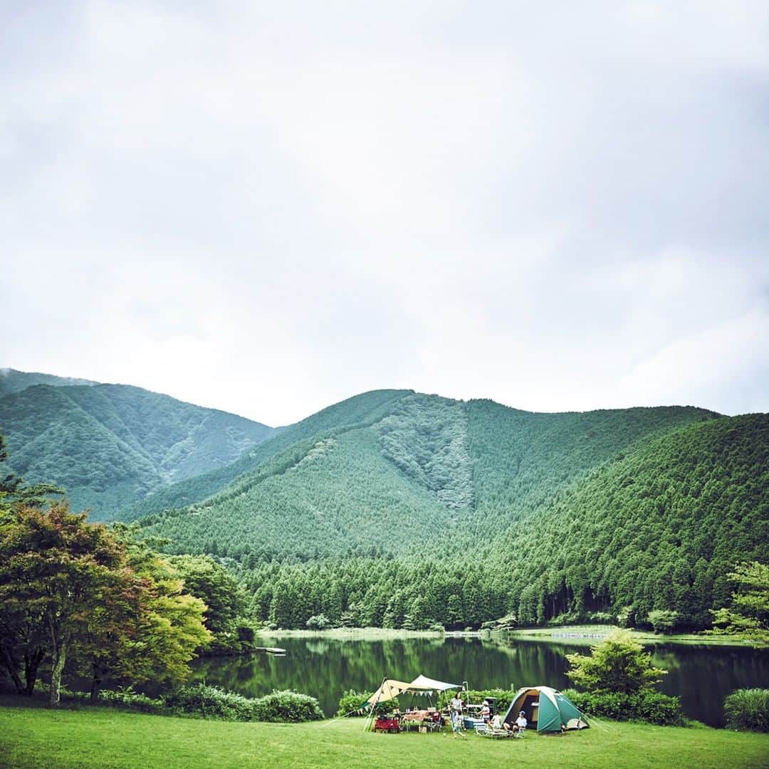 Coleman Japanのインスタグラム：「大自然を独り占め！⛰🏕 #山の日 ・ ━━━━━━━━━━━━━━━ #私のコールマン を付けて投稿して頂いた中から素敵なお写真は、コールマン公式SNSでご紹介させて頂きます♪ ━━━━━━━━━━━━━━━」