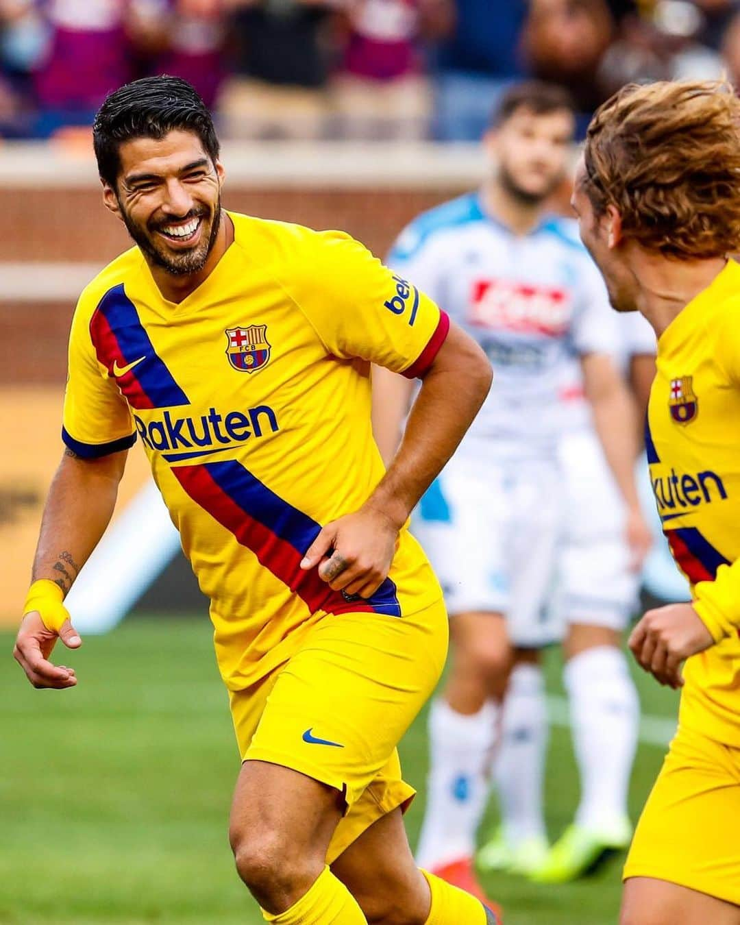 FCバルセロナさんのインスタグラム写真 - (FCバルセロナInstagram)「🏁 HAIL TO THE VICTORS! 🏆 Napoli v Barça (0-4) 📍Michigan Stadium, @umichathletics ⚽️ Suárez x2, Griezmann, Dembélé 🔵🔴 #ForçaBarça #BarçaUSTour」8月11日 8時09分 - fcbarcelona