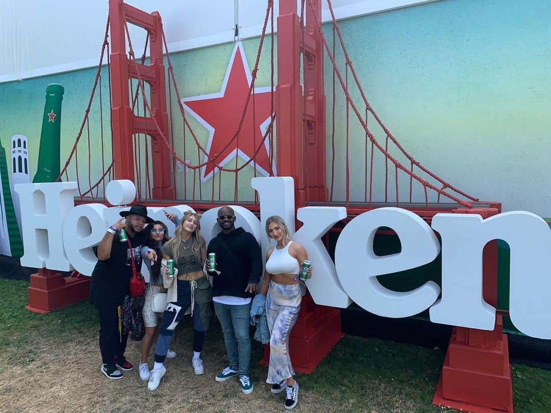 テイラー・ジェームスさんのインスタグラム写真 - (テイラー・ジェームスInstagram)「Hanging out at the @outsidelands festival with family and friends, thank you @heineken_us #ad #heinekenhouse #heinekenpartner」8月11日 8時13分 - djtayjames