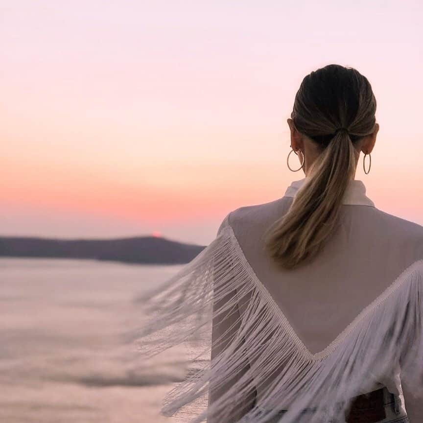 SHEINさんのインスタグラム写真 - (SHEINInstagram)「More Sunsets, Less Netflix💜 @penelope_cal Search '721842' link in bio. #SHEIN #SHEINgals #SHEINstyle #SHEINss2019 #shirt #trim #fringe」8月11日 8時26分 - sheinofficial