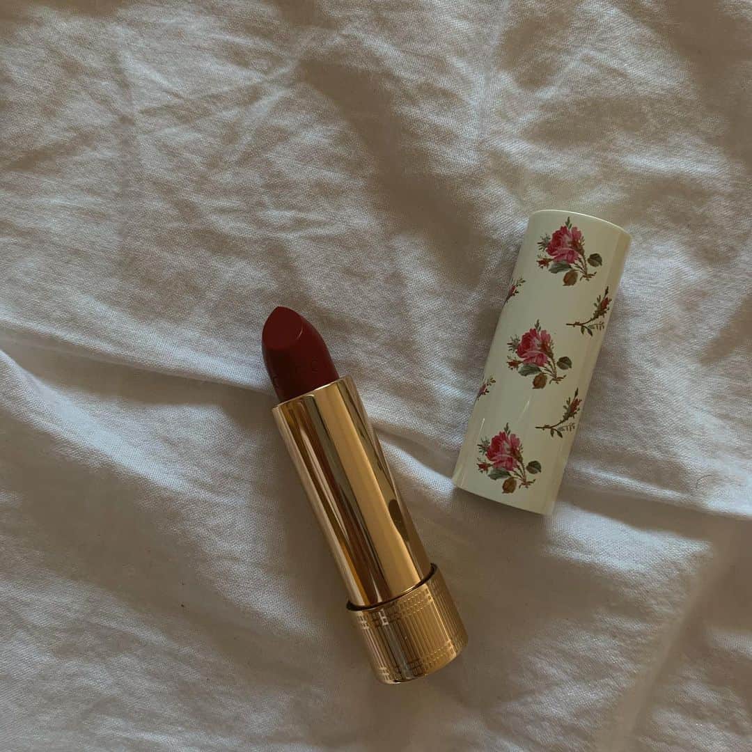 のインスタグラム：「可愛いグッチのリップ❤️ : : やっと夏休みに入った〜！」