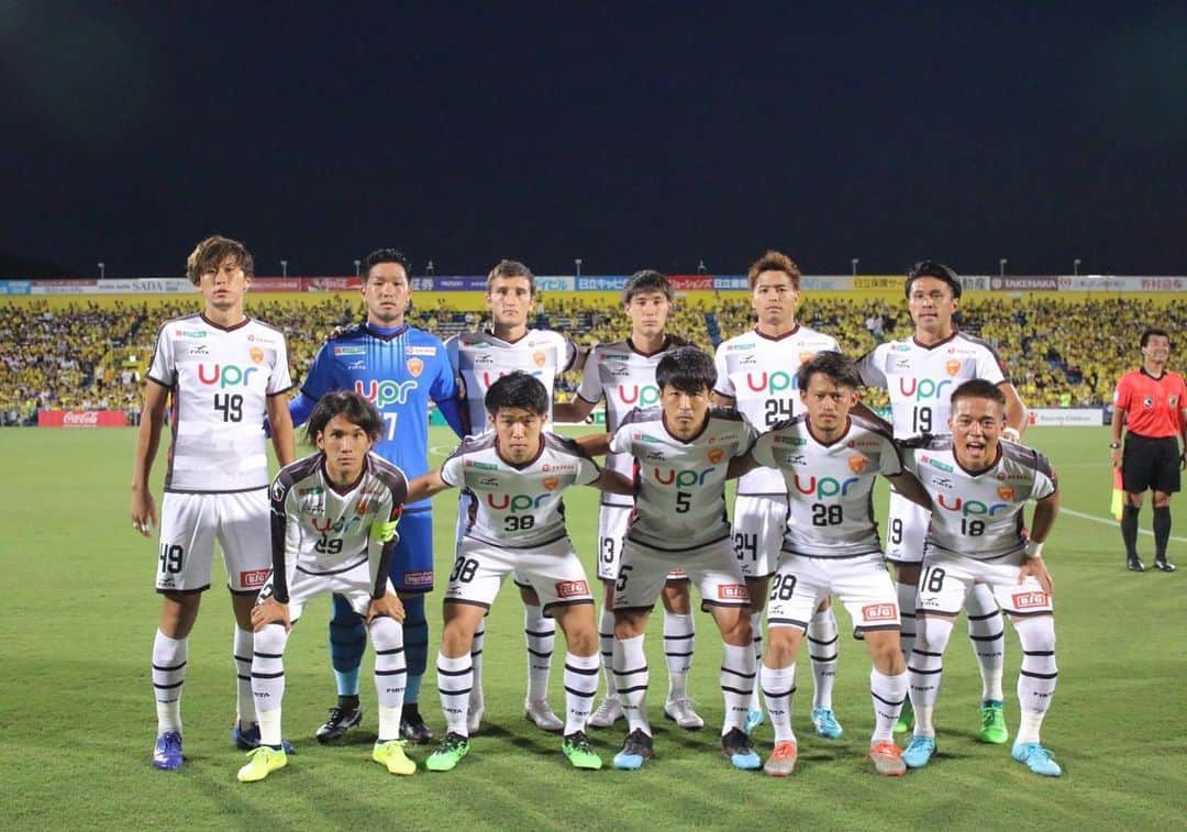 石田崚真のインスタグラム：「遠い中応援ありがとうございました。次は勝てるようにしっかり準備していきたいと思います。 そして次もゴール決めれるように頑張ります。」