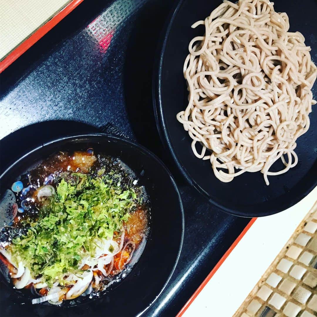 YOFFYさんのインスタグラム写真 - (YOFFYInstagram)「イョコハマ駅で朝蕎麦^_^ #food #foodlovers #foodie #delicious #foodoftheday #foodgasm #instaeat」8月11日 10時46分 - yoffy_psychiclover