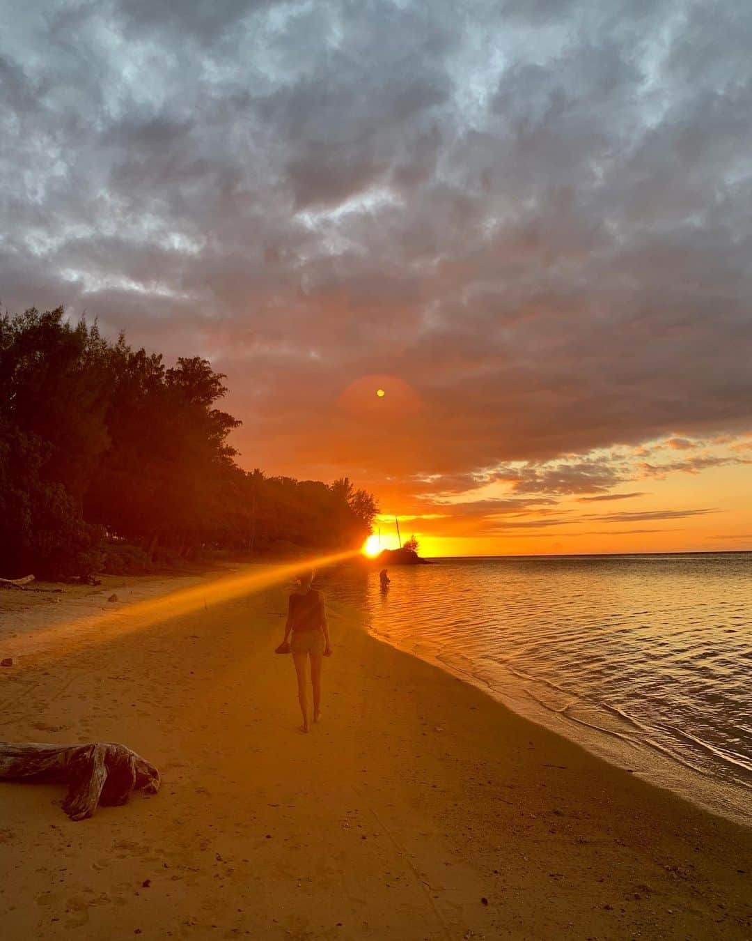 ブランカ・パディラさんのインスタグラム写真 - (ブランカ・パディラInstagram)「Stunning goodbye to our last day in the North Shore」8月11日 16時35分 - blancapadilla