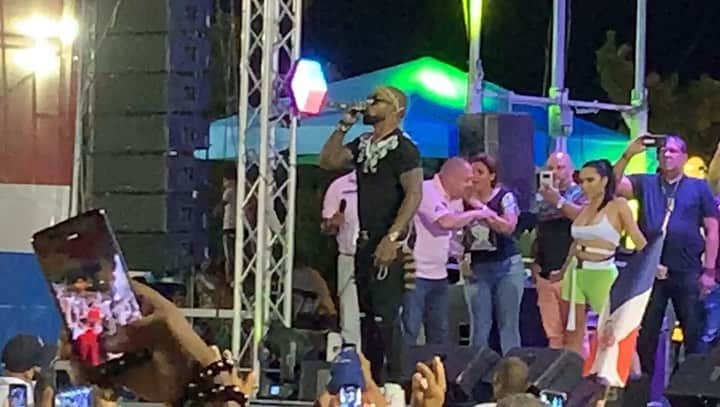 ホセ・レイエスのインスタグラム：「Orgulloso de representar esta bandera🇩🇴🇩🇴🇩🇴😍」