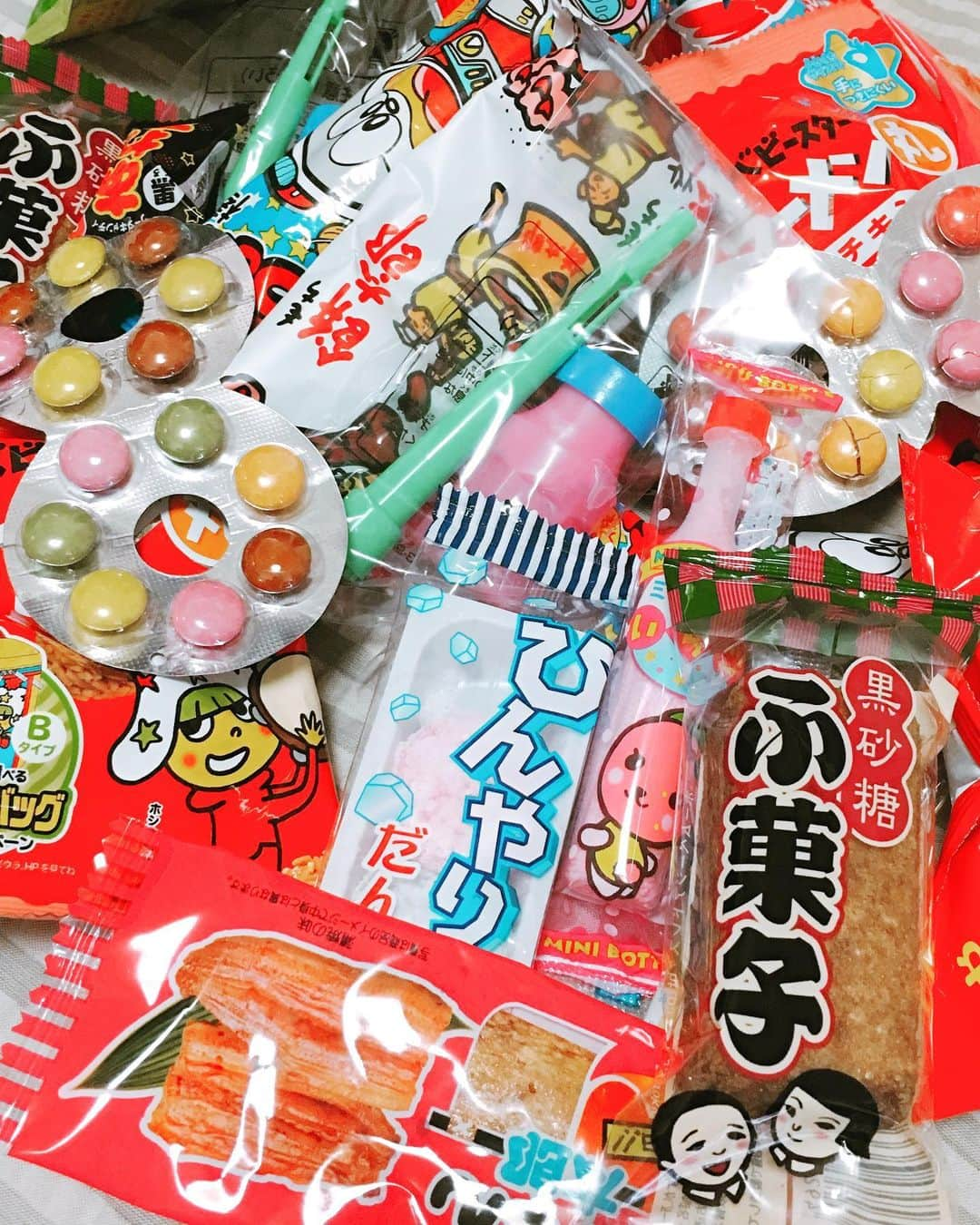 田上よしえさんのインスタグラム写真 - (田上よしえInstagram)「駄菓子命 #昭和」8月11日 12時57分 - tanoueyoshie