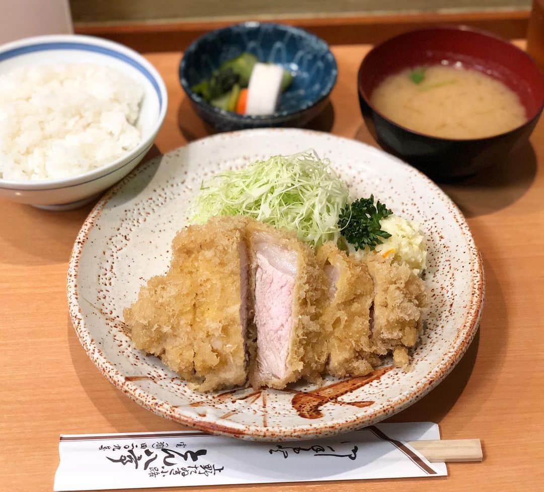 岡峰光舟のグルメインスタ