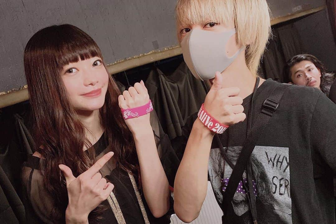 AliAさんのインスタグラム写真 - (AliAInstagram)「2019.8.11 (SUN) 「AliAliVe2019 in Hong Kong」﻿ at Musiczone@E-MAX ﻿ Tickets & Merch information﻿ ﻿ Merch selling starts from 6:00pm﻿ ﻿ There is a few tickets left. Get your tickets and come to the show!﻿ ﻿  ONLINE available until show starts﻿ http://event.cityline.com/utsvInternet/internet/action/event.do?actionFwd=eventDetail&event=30911﻿ ﻿ BOX OFFICE opens from 6:30pm - 7:30pm﻿ ﻿ ﻿#AliA #AliAliVe2019」8月11日 14時21分 - alia___official