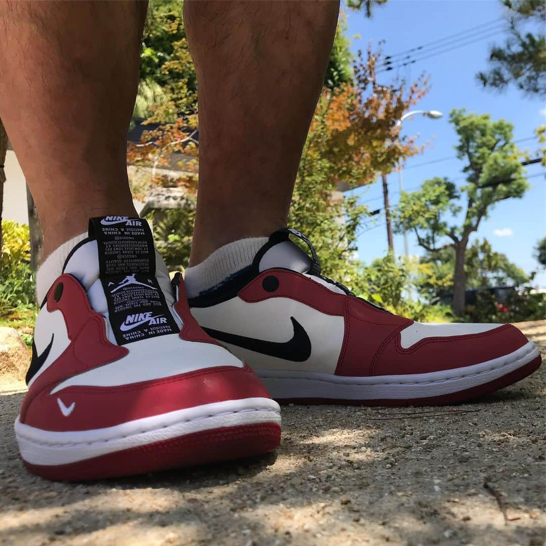 森田展義さんのインスタグラム写真 - (森田展義Instagram)「今日はこの子とTTホール初デート 『NIKE WMNS AIR JORDAN 1 LOW SLIP』 『ナイキ エアジョーダン１ロー スリッパ』なる靴  #nobmorley #森田展義  #なる靴 #sneakers #kicks #crazysneakers #datewithsneakers #nike #wmns #airjordan1lowslip  #ナイキ #エアジョーダン1ロー #スリッパ #シカゴカラー #TTホール」8月11日 14時21分 - nobmorley