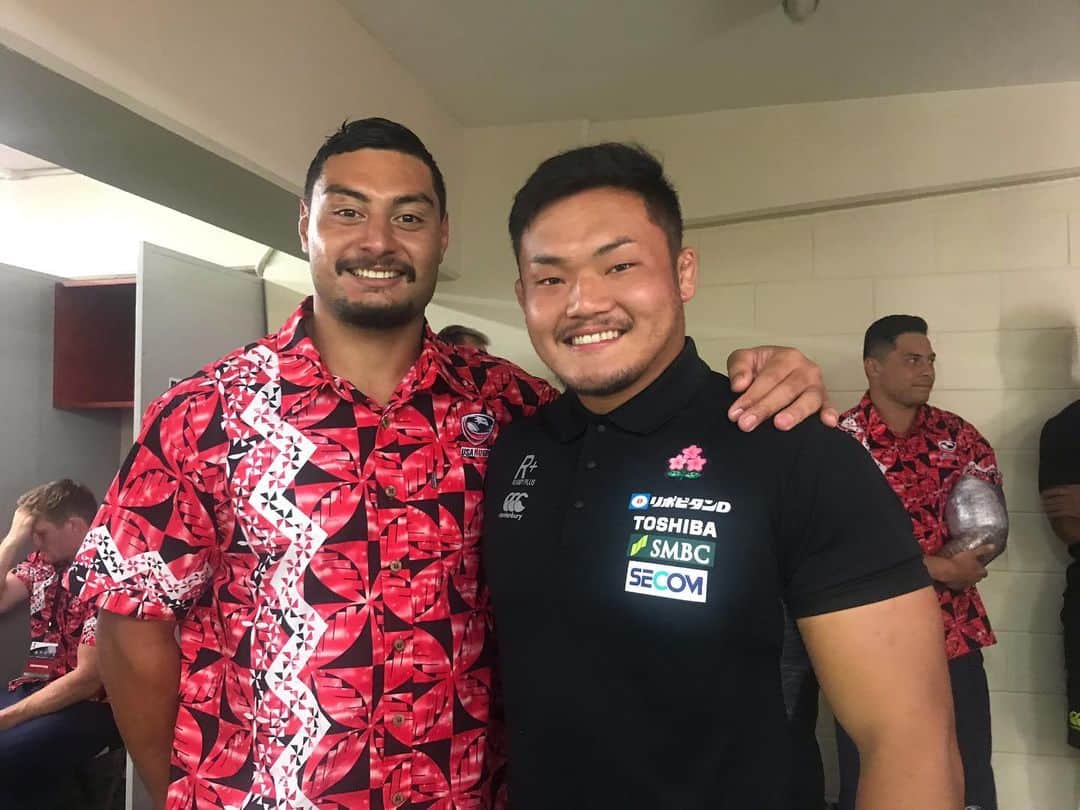 木津悠輔のインスタグラム：「オーストラリア留学の時にめちゃくちゃ仲良くしてくれたジャマソンと代表の試合で再会😊  I was happy to meet Jama Good luck bro🤝」