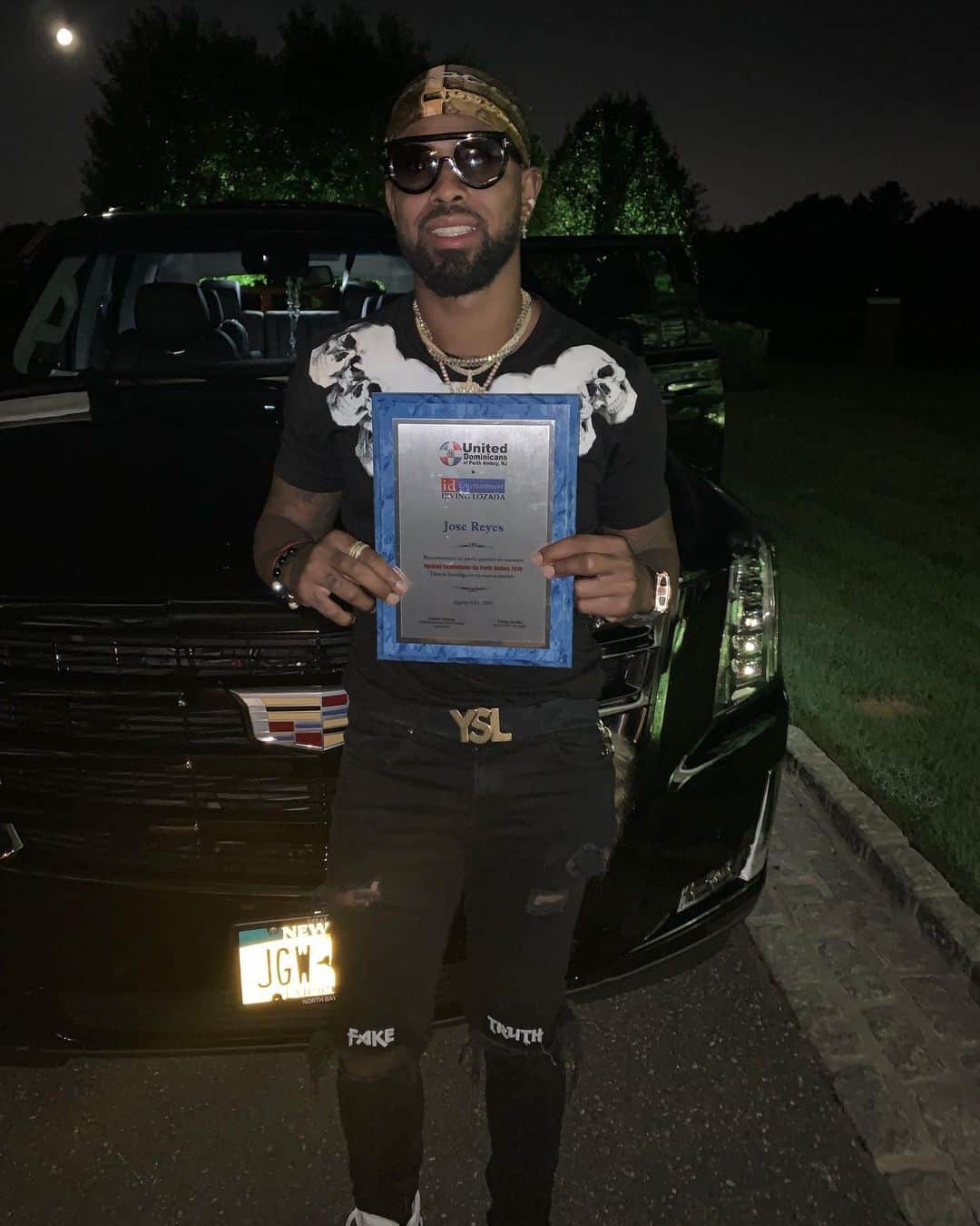 ホセ・レイエスのインスタグラム：「Agradecido por siempre❤️🇩🇴」