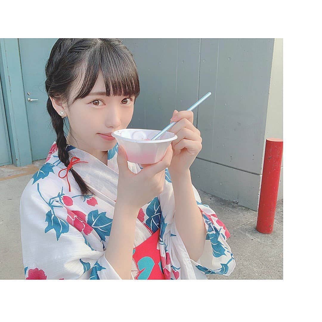 運上弘菜さんのインスタグラム写真 - (運上弘菜Instagram)「. . 3日間の握手会ありがとうございましたっ 夏らしい事は何もできていないけれど 浴衣着ただけで夏を満喫できた気分… . . . #溶けたかき氷持ってる  #捨てるか飲んじゃうか迷ってるところ #浴衣 #浴衣デート #浴衣女子 #浴衣ヘアアレンジ #編み込みアレンジ」8月12日 0時34分 - nappi_0809