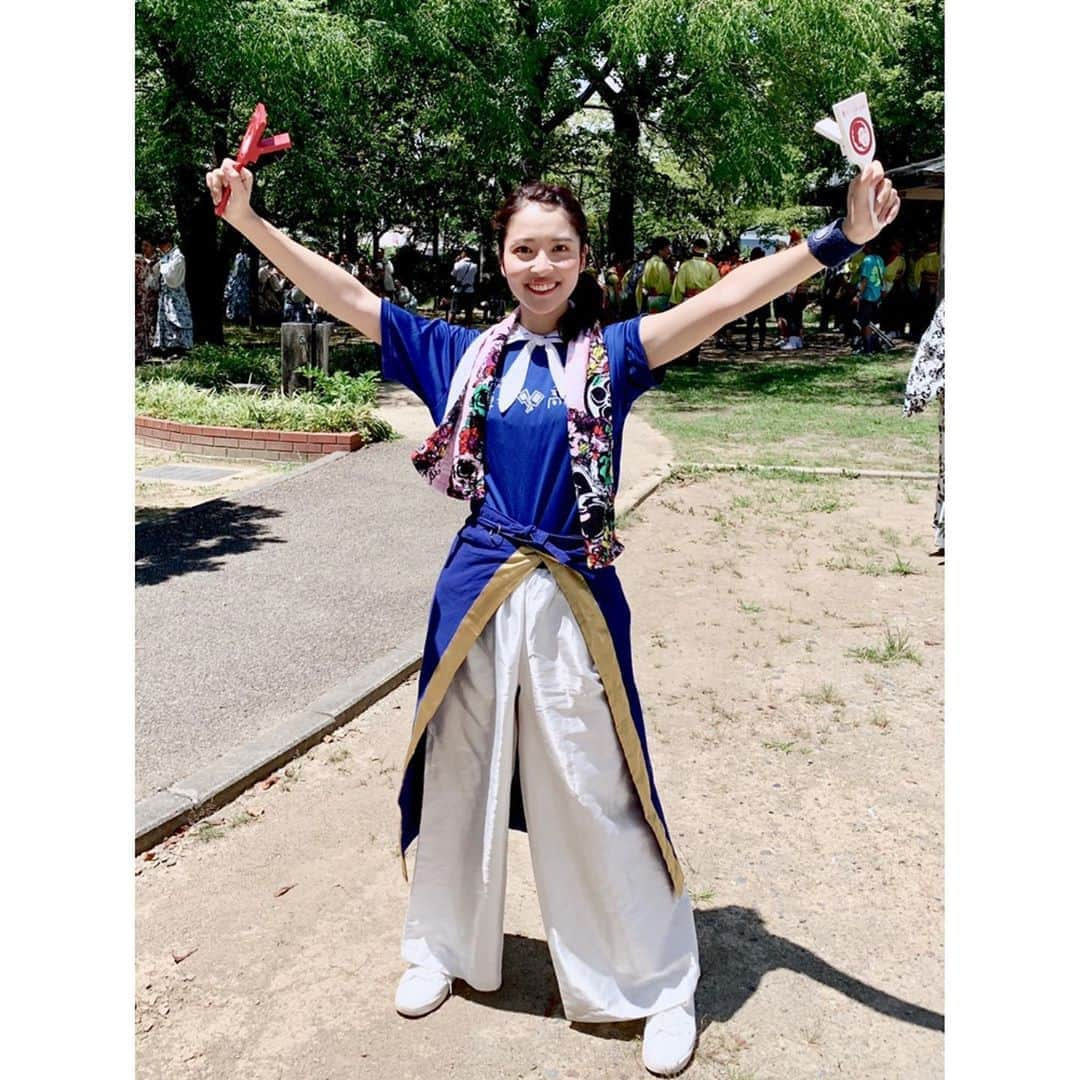 山下耀子さんのインスタグラム写真 - (山下耀子Instagram)「. . 高知のよさこい祭り！！！アツかった！ 今日は３日目まだまだ続いております！ 私は後ろ髪引かれながらお江戸へ また１年踏ん張る . #よさこい祭り #南国土佐よさこい祭り #高知県よさこい祭り #高知よさこい #高知よさこい祭り #高知よさこい祭り2019 #にぎわいボニートfrom311 #高知県青年団協議会 #青年団」8月11日 17時05分 - twinkleyesy