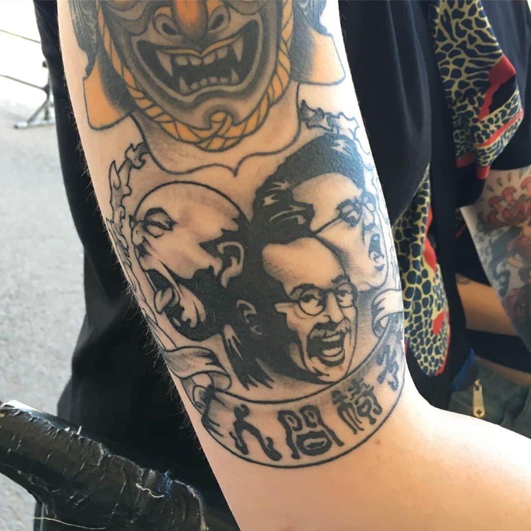 人間椅子さんのインスタグラム写真 - (人間椅子Instagram)「先日のツアーファイナル時にファンの方の#タトゥー を撮影させてもらいました！メンバーも驚いていました！！ #tattoo #metaltattoo #30周年ロゴ #bandtattoo」8月11日 18時00分 - ningen_isu