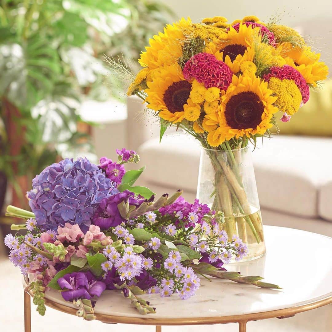 のインスタグラム：「Self care can come in the form of fresh flowers! Treat yourself to one of our beautiful bouquets of the month, carefully selected by our specialists 🌼 Order now by tapping the link in our bio. #flowers #bouquet #bouquetofthemonth #summer #summerflowers #nextflowers #blooms #sunflowers」