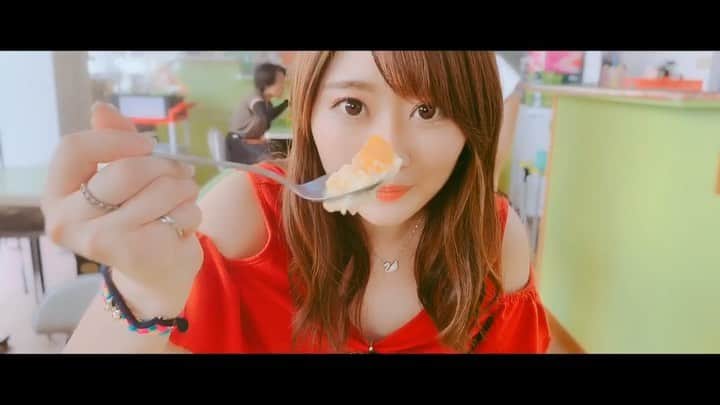 坂口莉果子のインスタグラム：「台湾trip💓 ふわっふわのミルクマンゴーかき氷最高でした☀️ ・ ・ ・ #taiwan  #trip  #summer  #ice  #mango  #台湾  #旅行  #かき氷  #マンゴー  #夏」