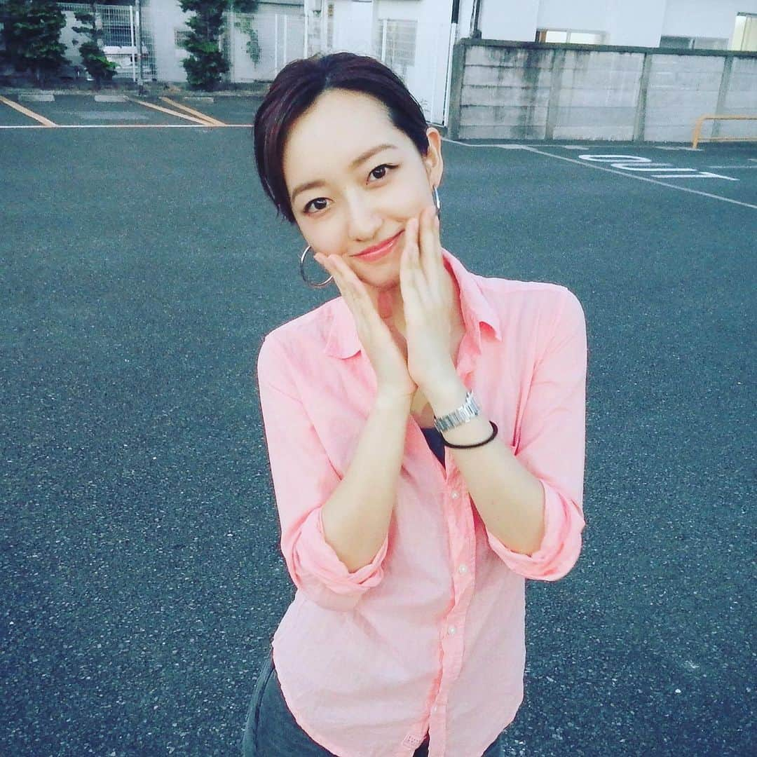 倉田茉美さんのインスタグラム写真 - (倉田茉美Instagram)「お盆休みですね🙂 逆に父が会いにきてくれて、一緒にハンバーグたべたり、リメンバーミー見たり、ただのんびりとした＊ わざわざありがとう🍬 あしたもがんばろう。暑い！ しらたまみ🍡」8月11日 20時05分 - sena_sayu122