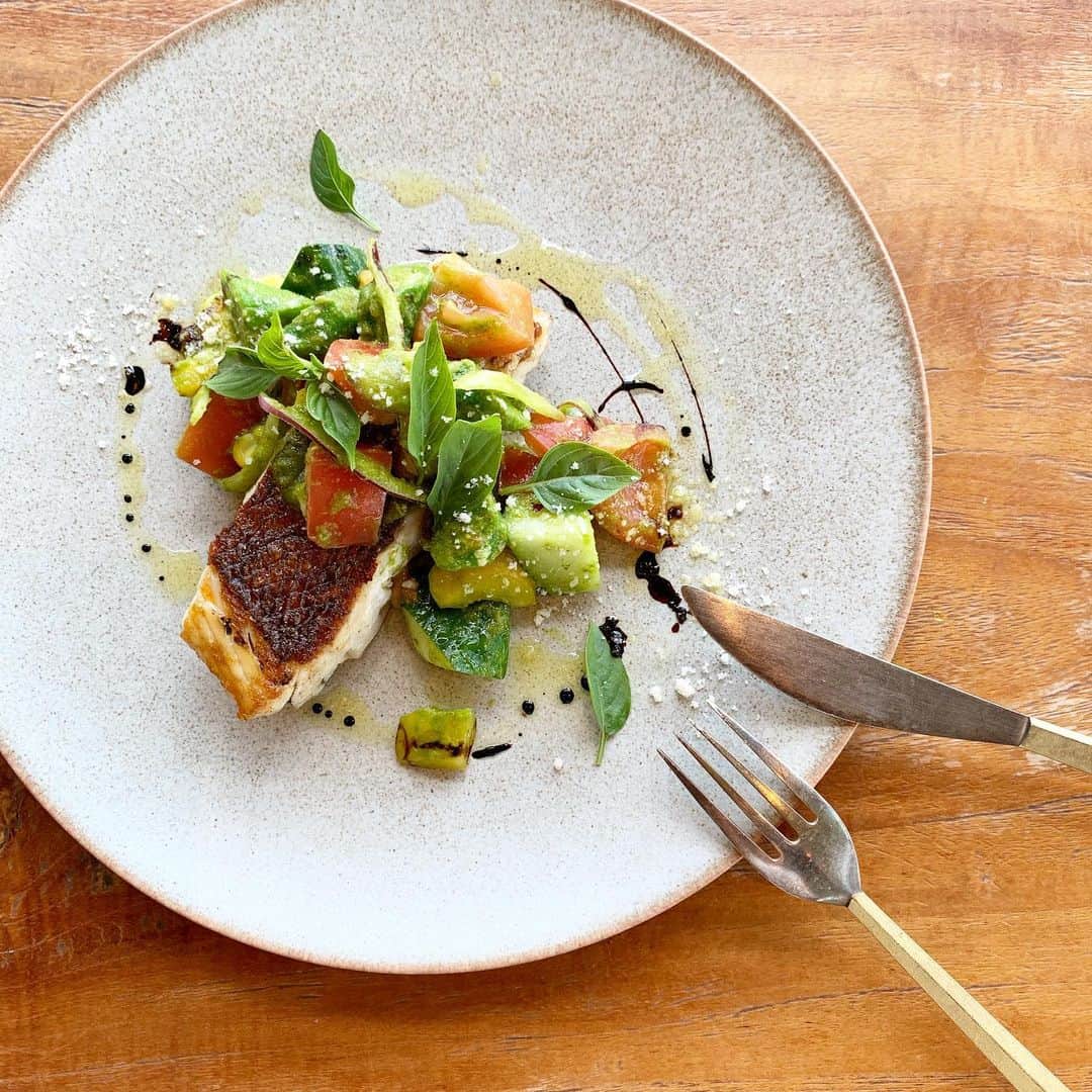 ONE SUITE Hotel & Resort（公式）のグルメインスタ