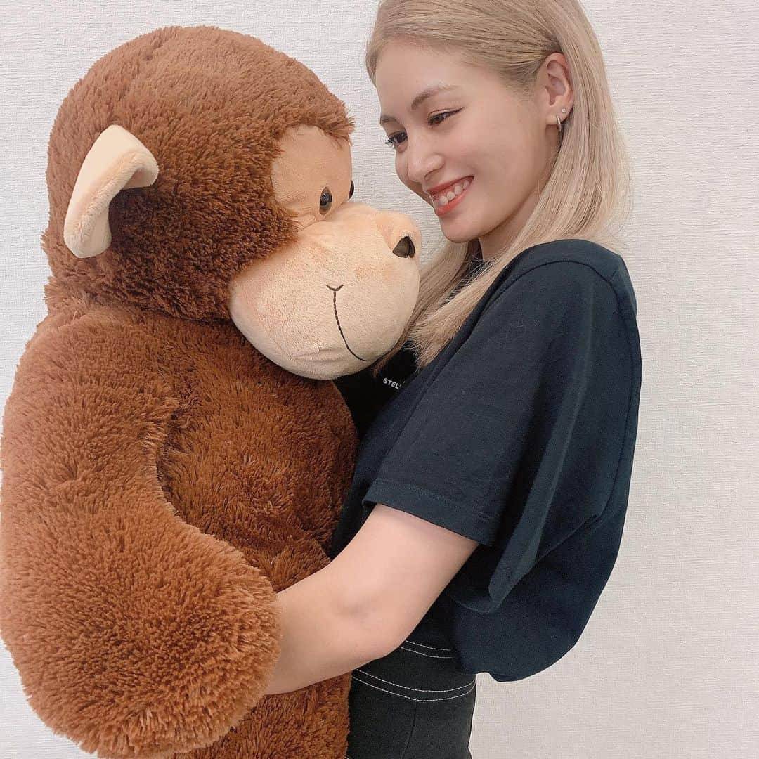 楓さんのインスタグラム写真 - (楓Instagram)「my new friend🐵🖤」8月11日 20時24分 - kaede_