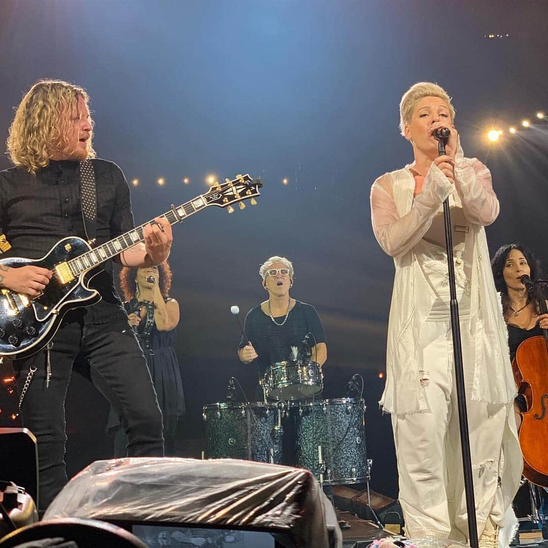 マーク・シュルマンさんのインスタグラム写真 - (マーク・シュルマンInstagram)「Last one tonight Europe! 27 unbelievable shows, 1.3 million amazing @pink fans! Thanks to my Pink family and our incredible crew!! @markyplanet @pinkiesfamily 📸 by @nataliakorcz92 #pink #beautifultraumatour #pinkstadiumtour2019 #grateful」8月11日 20時48分 - markyplanet