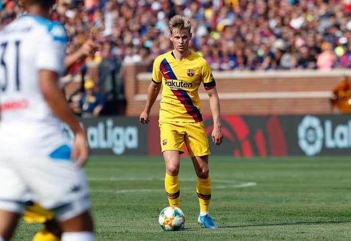 フレンキー・デ・ヨングさんのインスタグラム写真 - (フレンキー・デ・ヨングInstagram)「Thank you USA, for the great support! Pre season is finished, now focus on the first match in La Liga 💙❤️」8月11日 20時50分 - frenkiedejong