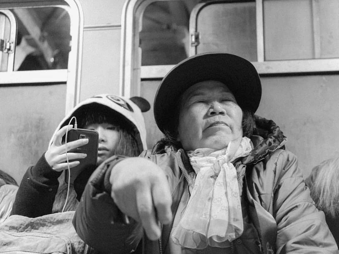 woody_chaiのインスタグラム：「future & past」
