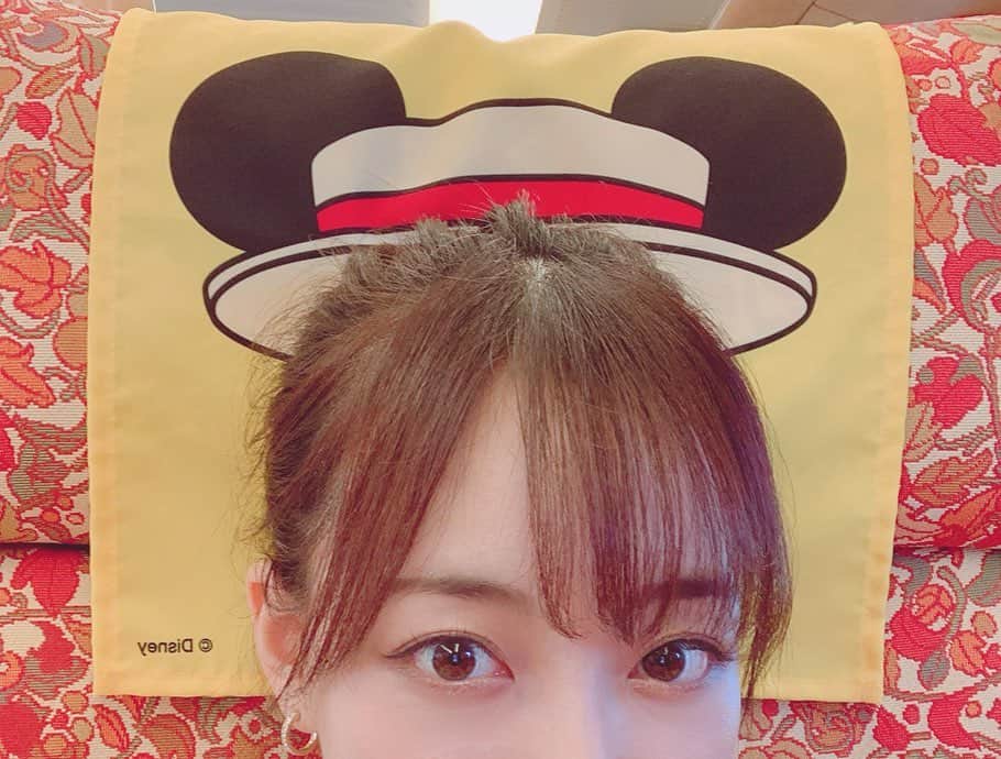長谷川萌美さんのインスタグラム写真 - (長谷川萌美Instagram)「. . 「久留米に来たのでしょう♪ また来るのでしょう♪」 . 2nd Sg. 「 #遠いところへ行くのでしょう 」 . . 2回ライブさせて頂き、 一緒に歌ってくださり嬉しかったです🥰💗 . また来ます！ありがとうございました✨ .  #ビタスイ #遠ラブ #久留米 #kurume #fukuoka #福岡 #live #ライブ #ラブストーリーは始まらない #お盆 #ゆめタウン #ゆめタウン久留米」8月11日 21時46分 - moemi_hasegawa