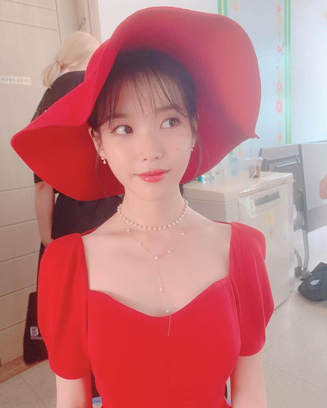 ソルリさんのインスタグラム写真 - (ソルリInstagram)「호텔델루나 만쉐이~!」8月11日 22時21分 - jelly_jilli