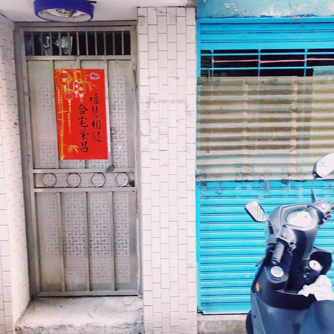西山美希子さんのインスタグラム写真 - (西山美希子Instagram)「10分間だけ、別々のタクシー乗ったあとの再会が熱烈❤️東京では、それぞれのお友達とばかり遊んでるけど、台湾では２人でずっと遊んでた😍そんな姿を眺めるのもシアワセなんです✨ #taipei #台湾」8月11日 23時04分 - mariaclove