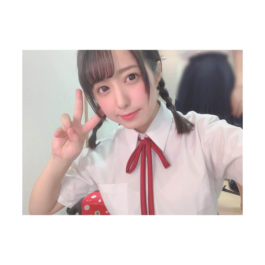 前田美里のインスタグラム：「#Signs 4日目終わりん。  本日はAキャス千秋楽でした . Aキャスではアンサンブルでの出演でしたが、毎公演楽しすぎて全力で楽しんでました。 . 明日はBキャス千秋楽、そして大千秋楽💃💭 . 悔いのないように演じ切りたいと思います。 . #長崎 #核兵器廃絶 #高校生平和大使 #ミュージカル #舞台 #制服 #costume #musical #japanesegirl #instalike #instagood #follow #followme」