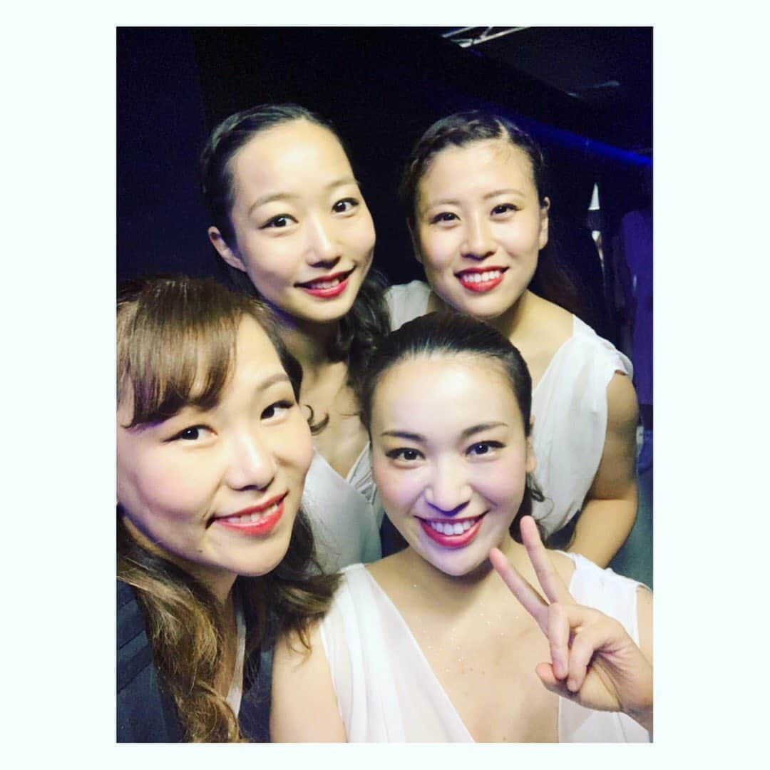 林渚のインスタグラム：「苫小牧公演ありがとうございました！広い会場で、遠くにいるお客さんも名前を呼んでくださったりして、嬉しかったです😊 初日には、現役時代から応援してくださっている方が観に来てくださいました✨ありがとうございました💖ホッキ貝のカレー美味しかったです🍛来週もまた北海道に来れるなんて幸せ〜です(*´∀｀*)✨ #浅田真央サンクスツアー #北海道 #苫小牧 公演 #maotour 2019」