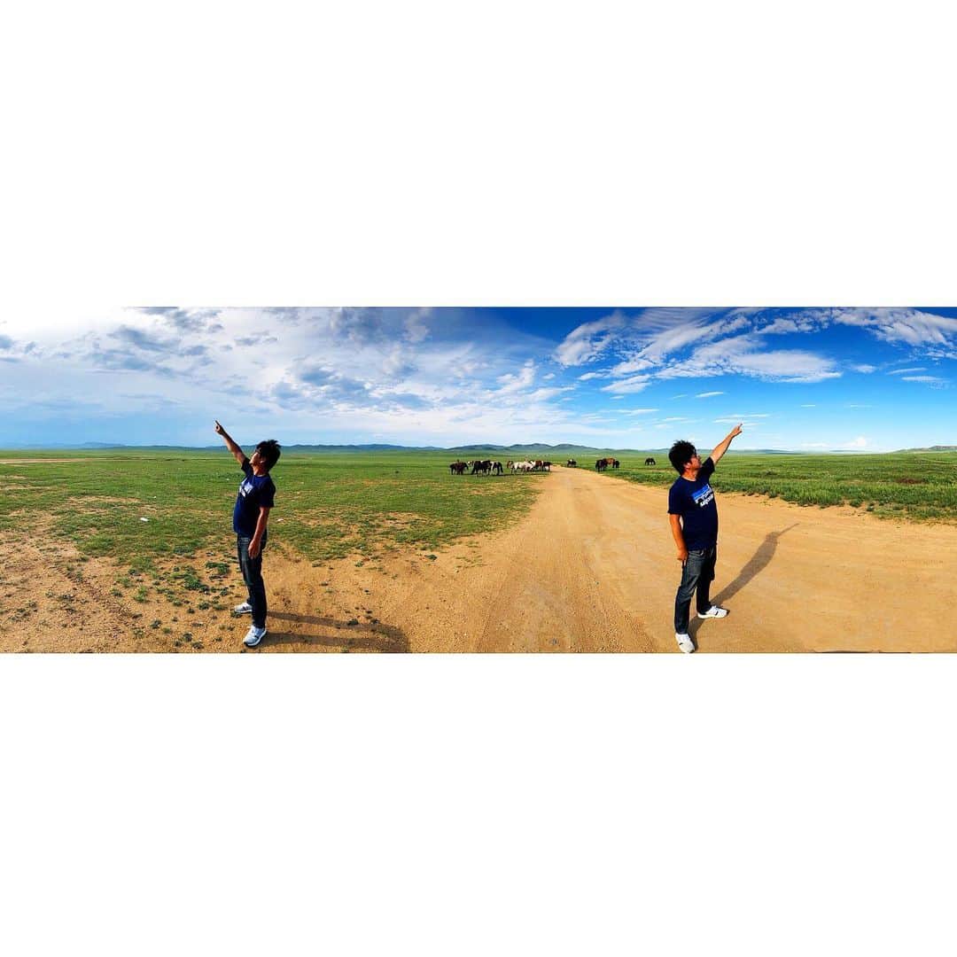 のインスタグラム：「The Steppes of Mongolian モンゴルの大平原。」