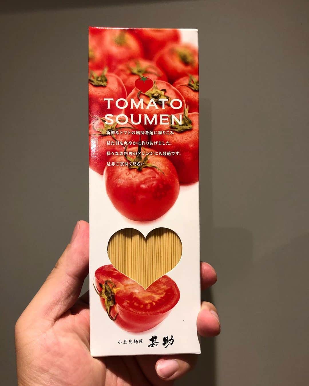 あべこうじさんのインスタグラム写真 - (あべこうじInstagram)「ㅤㅤㅤㅤㅤㅤㅤㅤㅤㅤㅤㅤㅤ オシャレそーめん ㅤㅤㅤㅤㅤㅤㅤㅤㅤㅤㅤㅤㅤ うままでした。 ㅤㅤㅤㅤㅤㅤㅤㅤㅤㅤㅤㅤㅤ #うまま #ハッピィ #感謝 #トマトそーめん #あべこうじ #夏 #つるつる」8月12日 0時05分 - abe_happy