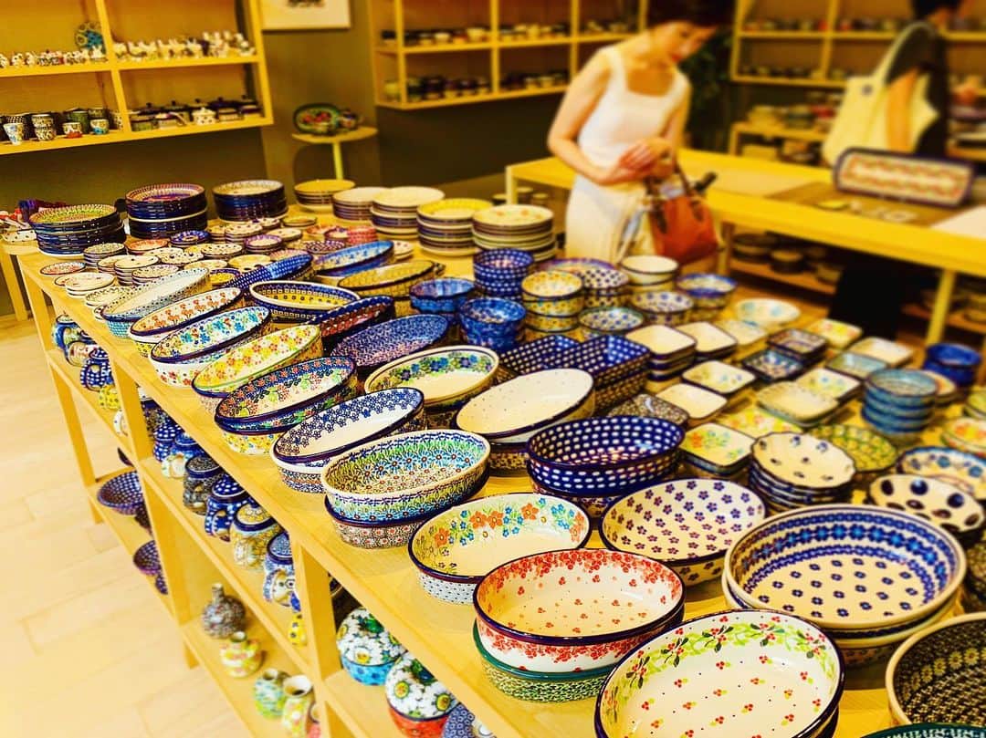 大崎佑実さんのインスタグラム写真 - (大崎佑実Instagram)「@yumikofchaaaan の食器に憧れて行ってきたけどめちゃめちゃに可愛かった🙈❣️❣️ #セラミカ青山 #ceramikaaoyama」8月12日 9時44分 - osaki_yumi