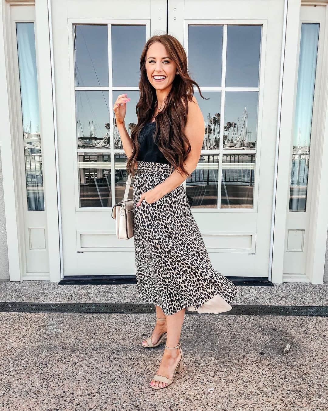 サムエデルマンのインスタグラム：「Sunday style @darylanndenner in our Odila!」
