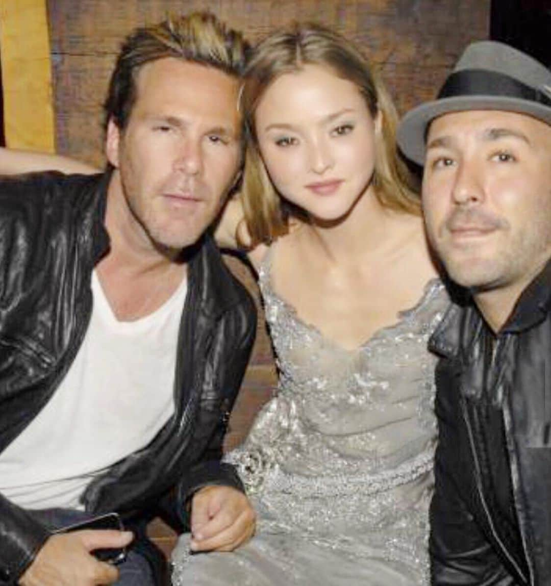 scottlippsさんのインスタグラム写真 - (scottlippsInstagram)「Happy bday! To one of my fav people @devonaoki superstar, supermom and angel ..#family #devonaoki @marksquires_studio #lippsla @lippsla」8月12日 3時54分 - scottlipps