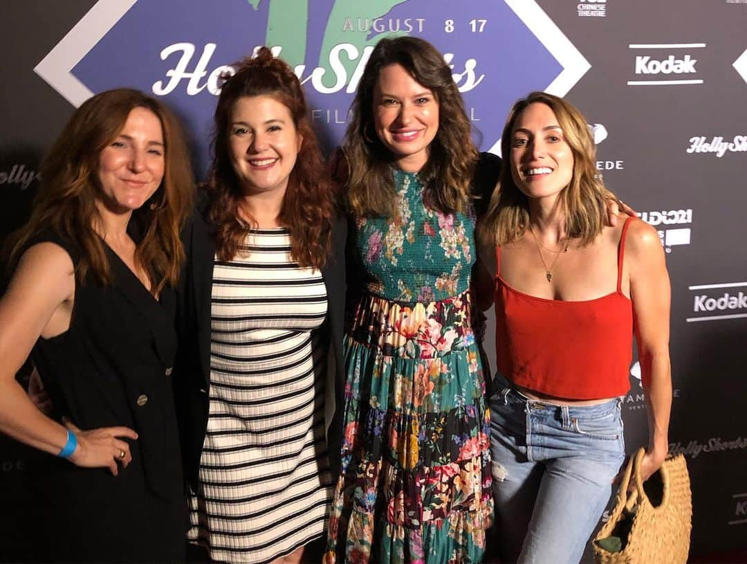 ケイティ・ロウズさんのインスタグラム写真 - (ケイティ・ロウズInstagram)「What an amazing night getting to premiere @amillioneyesfilm on the big screen at @hollyshorts. Night made even better having my girls there to support. Love you @amyrosoffdavis @blackski21 @misssarahutterback!」8月12日 4時16分 - ktqlowes